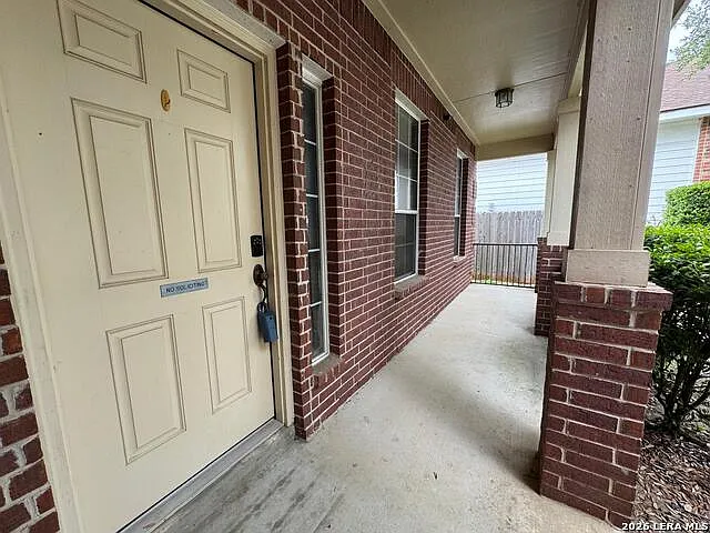 4526 Darien Vis — Photo 3