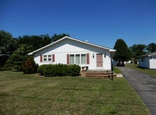 230 S Lincoln St, Clinton, IN 47842