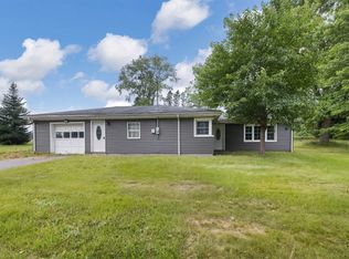 10220 Barton Rd, Waterford, PA 16441