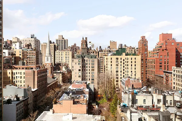 Sold by Stribling | media 11