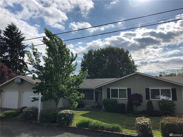 1st image of 605 Bryden Ave
