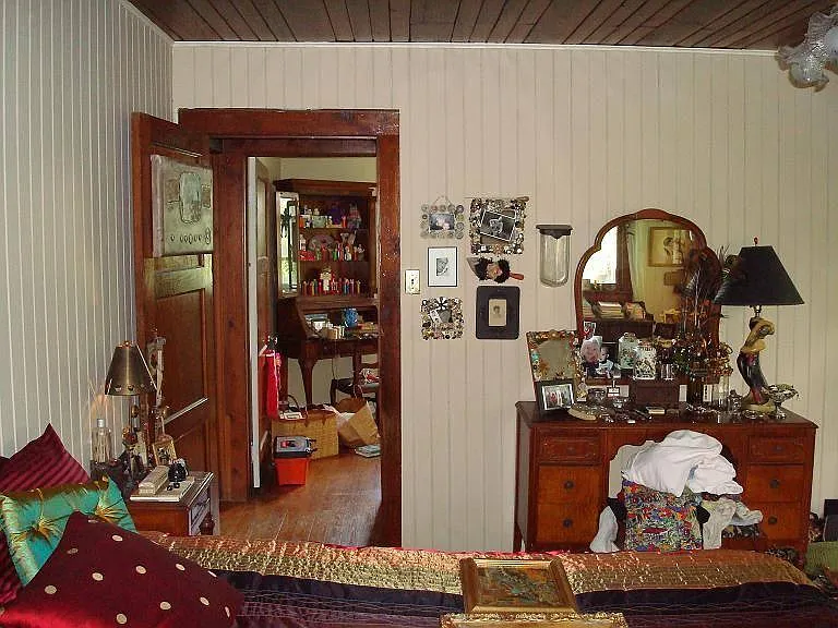 1566 Dauphin St — Photo 16