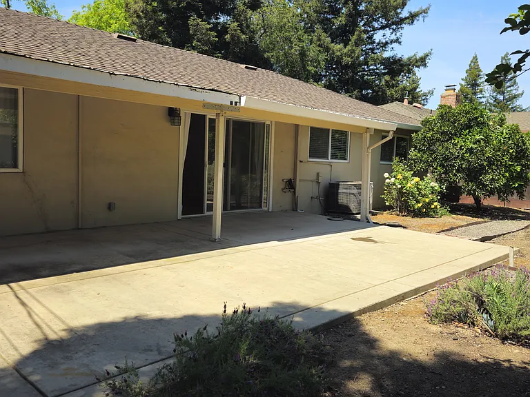 1308 B St — Photo 22
