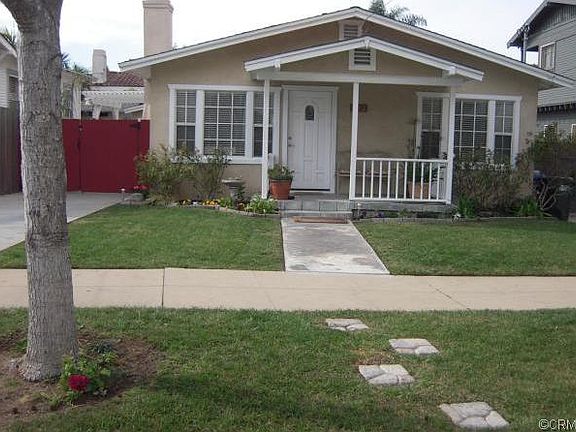 2nd image of 103 N Juanita Ave