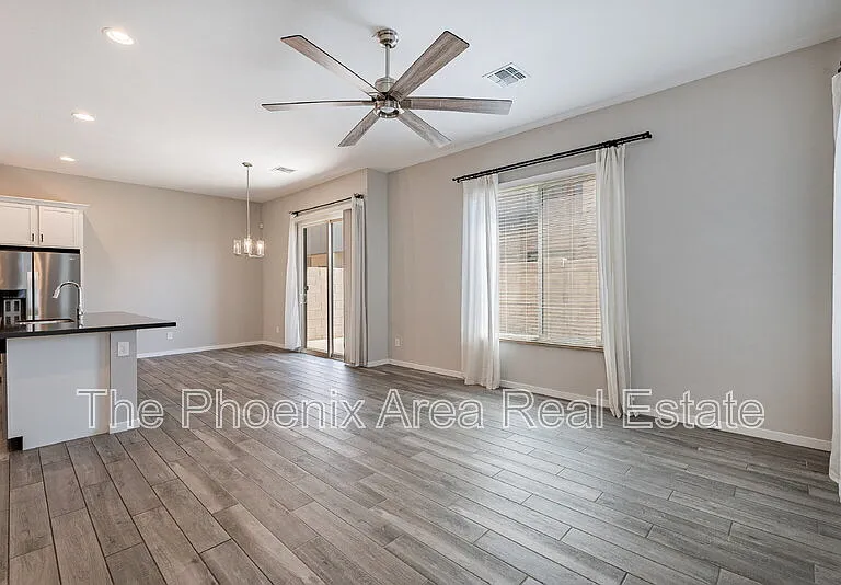 901 S Smith Rd #1068 — Photo 5