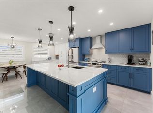1035 El Valle Ave, Fort Myers, FL 33919