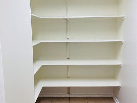 4th image of 3203 San Fabian St