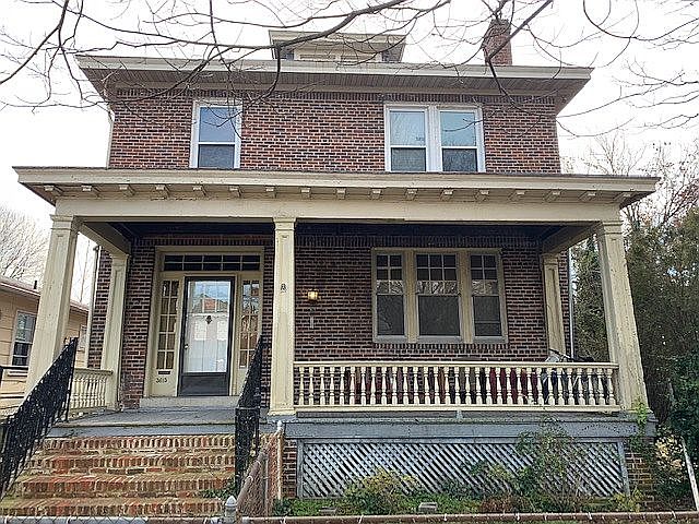1st image of 3615 Carolina Ave