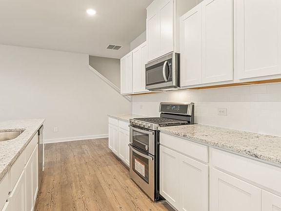 5th image of 7150 Carruthers Way