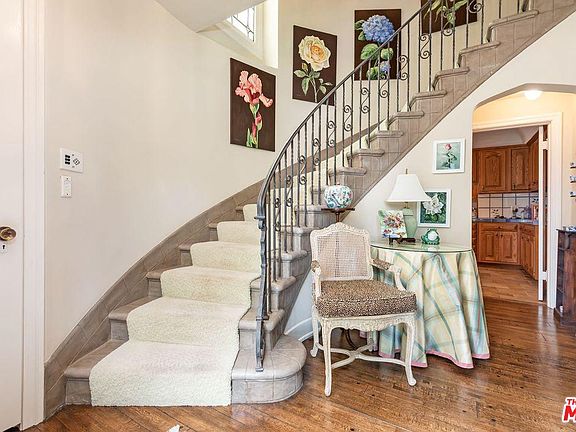 4th image of 413 N McCadden Pl