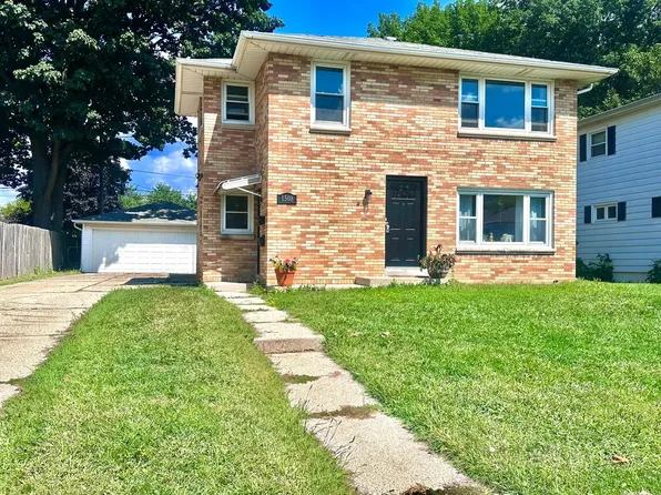 1508 Walnut St. (Duplex) MyDwelling, 1508 Walnut St, South Milwaukee, WI 53172
