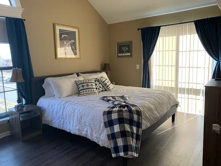 12019 W 58th Pl — Photo 7