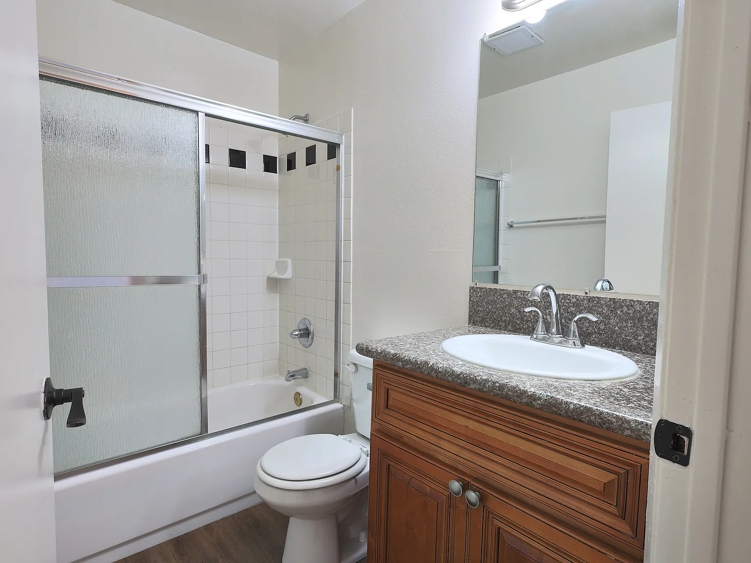 1 bed, 650 sqft, $1,625 — Photo 4