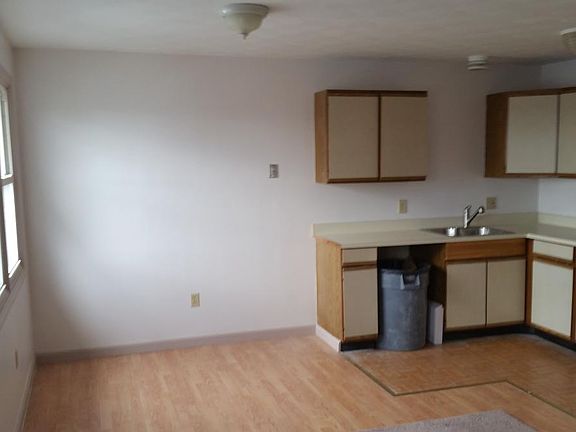 2nd image of 479 Durfee St APT 16
