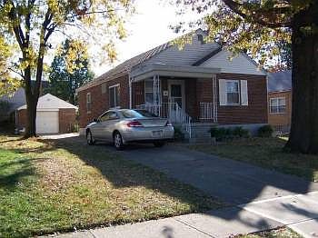 1st image of 1921 Acorn Dr