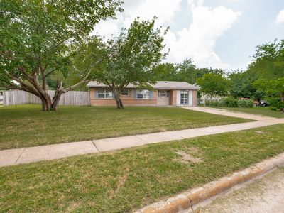 2524 Suffolk Ln, Lancaster, TX, 75134