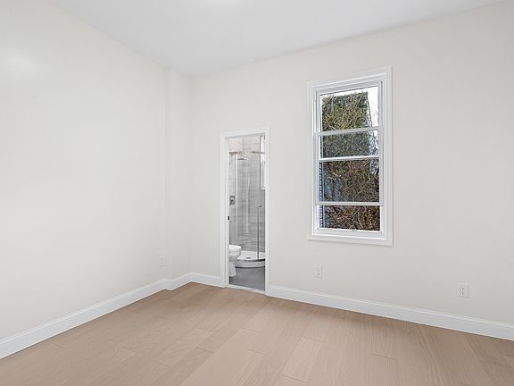 4th image of 39-43 24th St #2