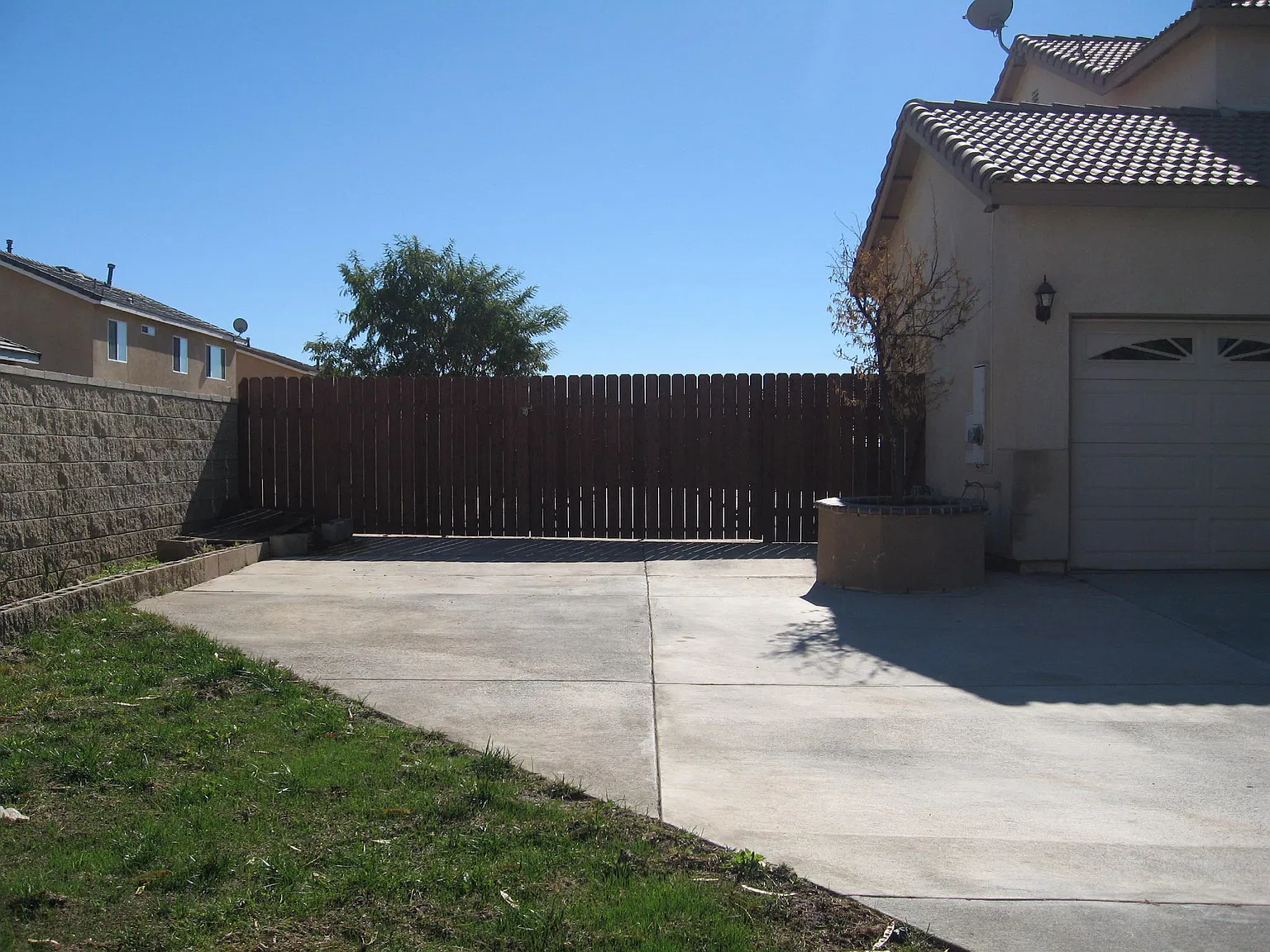 5 bed, 2.5 bath, 2950 sqft, $3,450 — Photo 3