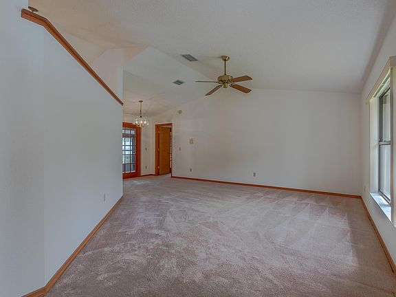 5th image of 2039 Berrien Dr