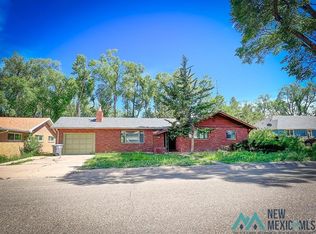 761 Diane Ave, Las Vegas, NM 87701