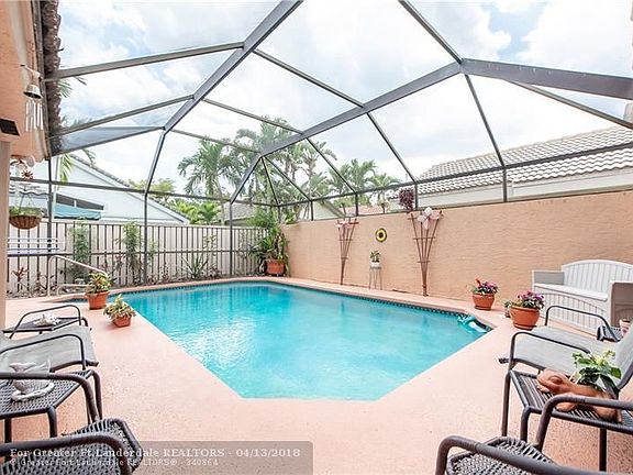 4th image of 9350 NW 18th Pl