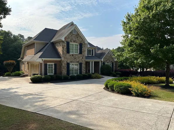 1051 Robinson Ct, Athens, GA 30606
