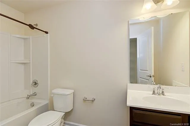 5620 Selkirkshire Rd — Photo 25