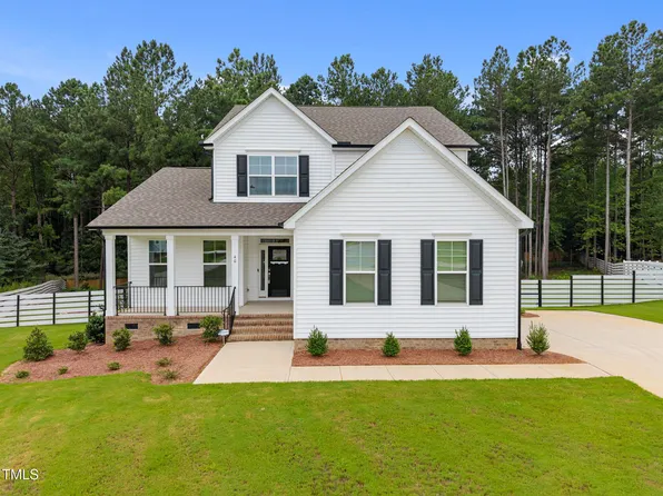 40 Long Needle Ct, Youngsville, NC 27596