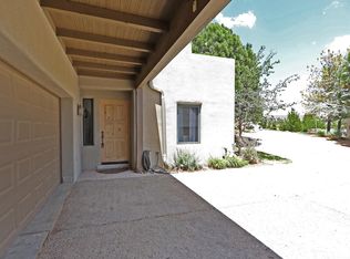 5035 Cambridge Ct, Los Alamos, NM 87544