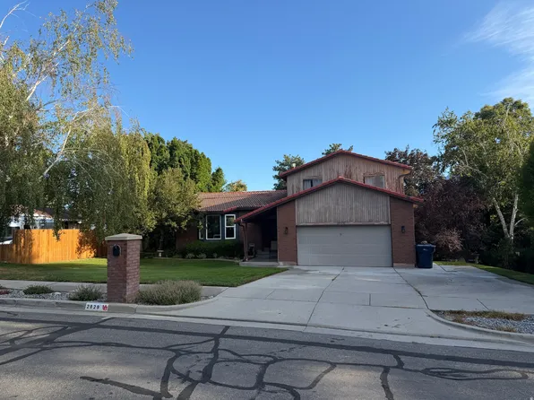 2829 E Willow Bend Dr, Sandy, UT 84093