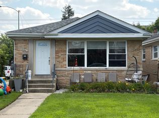 2801 W Coyle Ave, Chicago, IL 60645