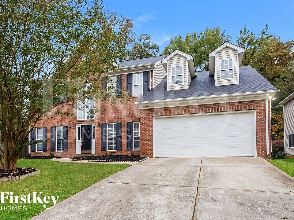 1st image of 10311 Fairbourne Ct