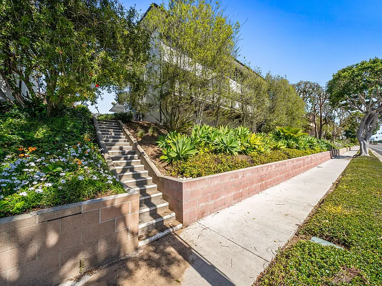 4200 Shorecrest — Photo 14
