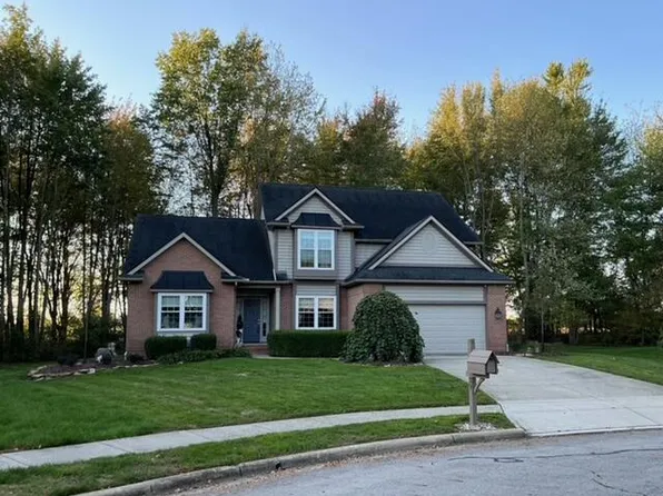 39 Calumet Dr S, Granville, OH 43023