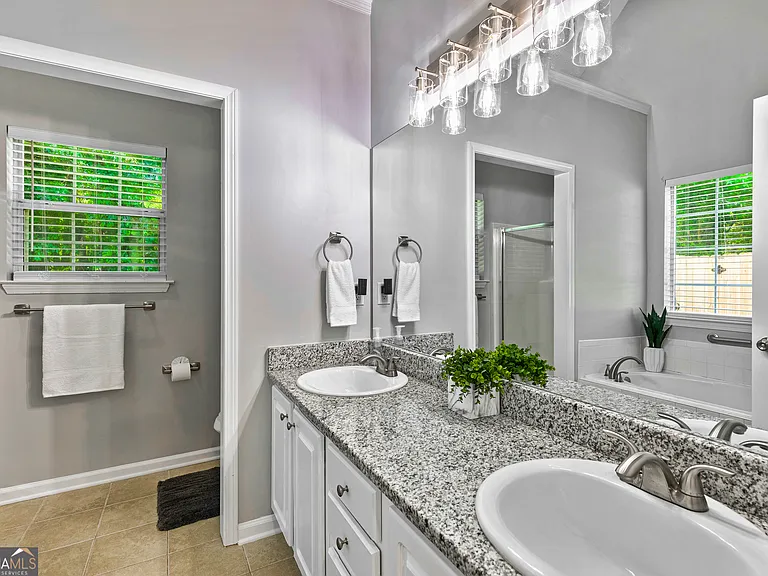 316 Preston Chase Dr — Photo 13