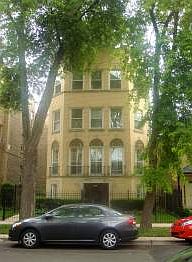 1st image of 6225 N Francisco Ave APT 3