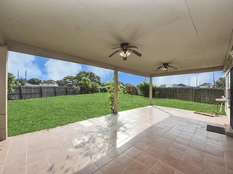 15202 Lynford Crest Dr — Photo 40