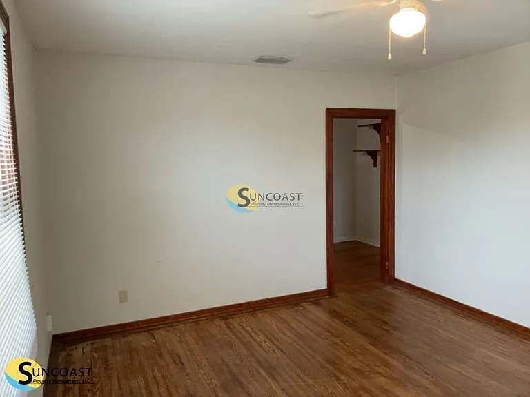 4415 Melrose Ave #3 — Photo 7