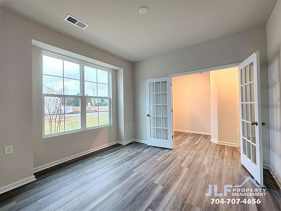 3rd image of 12736 Wandering Brook Dr