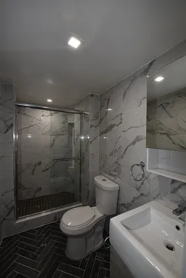 Rented by Corcoran | media 25