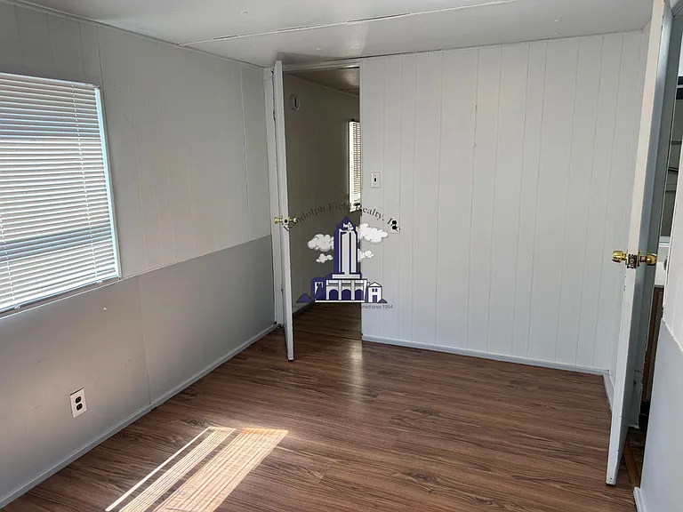 8509 Northmont Dr — Photo 6