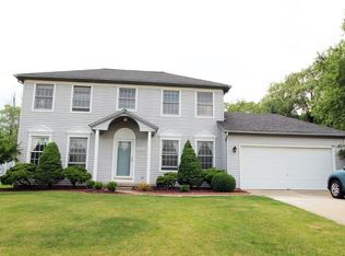 1072 Sharonbrook Dr, Twinsburg, OH 44087