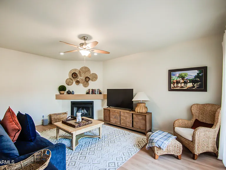 5640 E Bell Rd #1010 — Photo 9