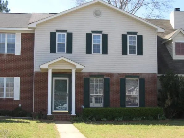 35 W Chadwick Cir, Dothan, AL 36305