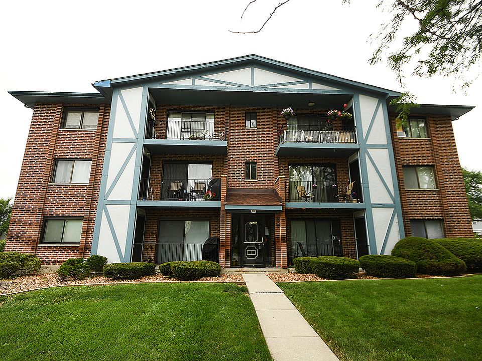 1st image of 7140 166th St APT 204