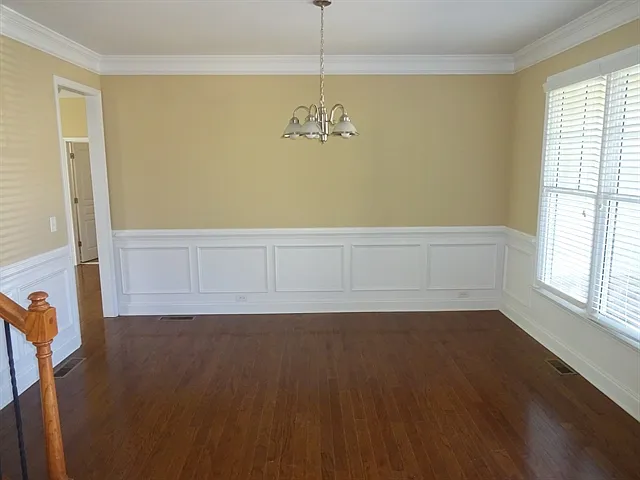 4 bed, 3.5 bath, 2894 sqft, $3,050 — Photo 4