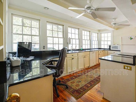 5th image of 4 Shaftsbury Ln