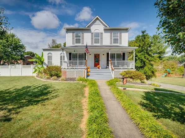 1310 Marietta Dr, Greeneville, TN 37745