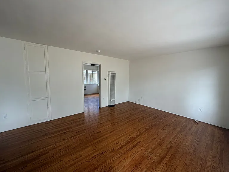 788 S Marengo Ave — Photo 5