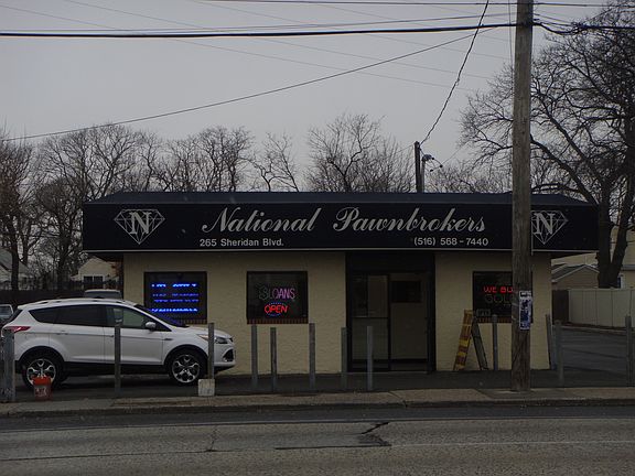 5th image of 265 Sheridan Boulevard